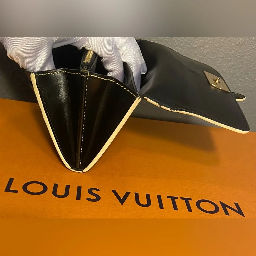🔥FIRM PRICE ~ Louis Vuitton ~ Suhali Black Leather Long Wallet ~ COA ~ TH2088 - Picture 12 of 16